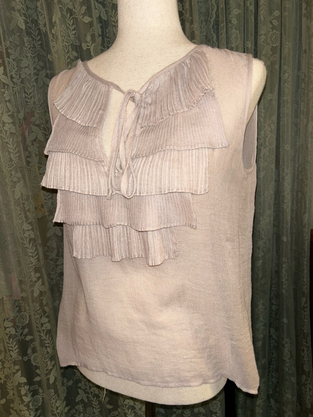 BCBG Linen Top in Dusty Pink/Tan